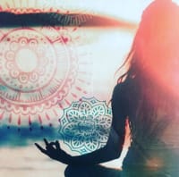 la Féminité du Bonheur ( E-boutique) Emily Blanc